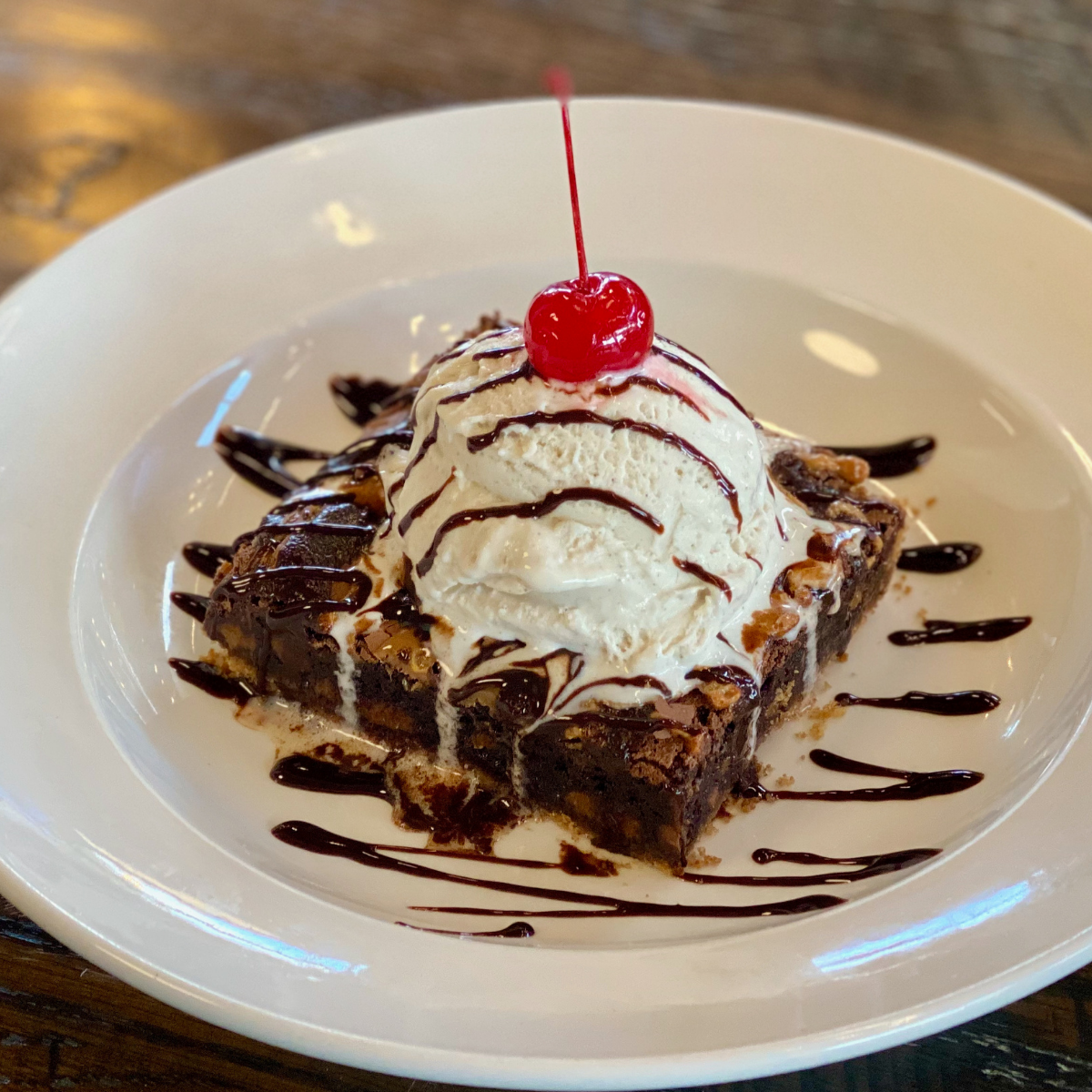 Order Hot Fudge Brownie food online from Burntwood Tavern store, Canton on bringmethat.com