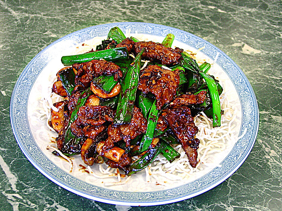 Order Mongolian Beef food online from Chinese Kitchen store, Schiller Park on bringmethat.com