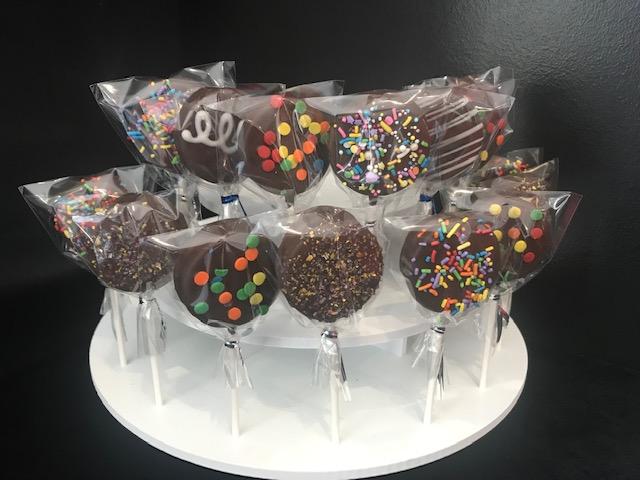 Order Dipped Oreo food online from The Sweet Spot Bakery store, Fort Worth on bringmethat.com
