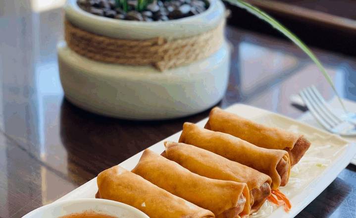 Order Egg Rolls food online from Siam Spoon store, South San Francisco on bringmethat.com