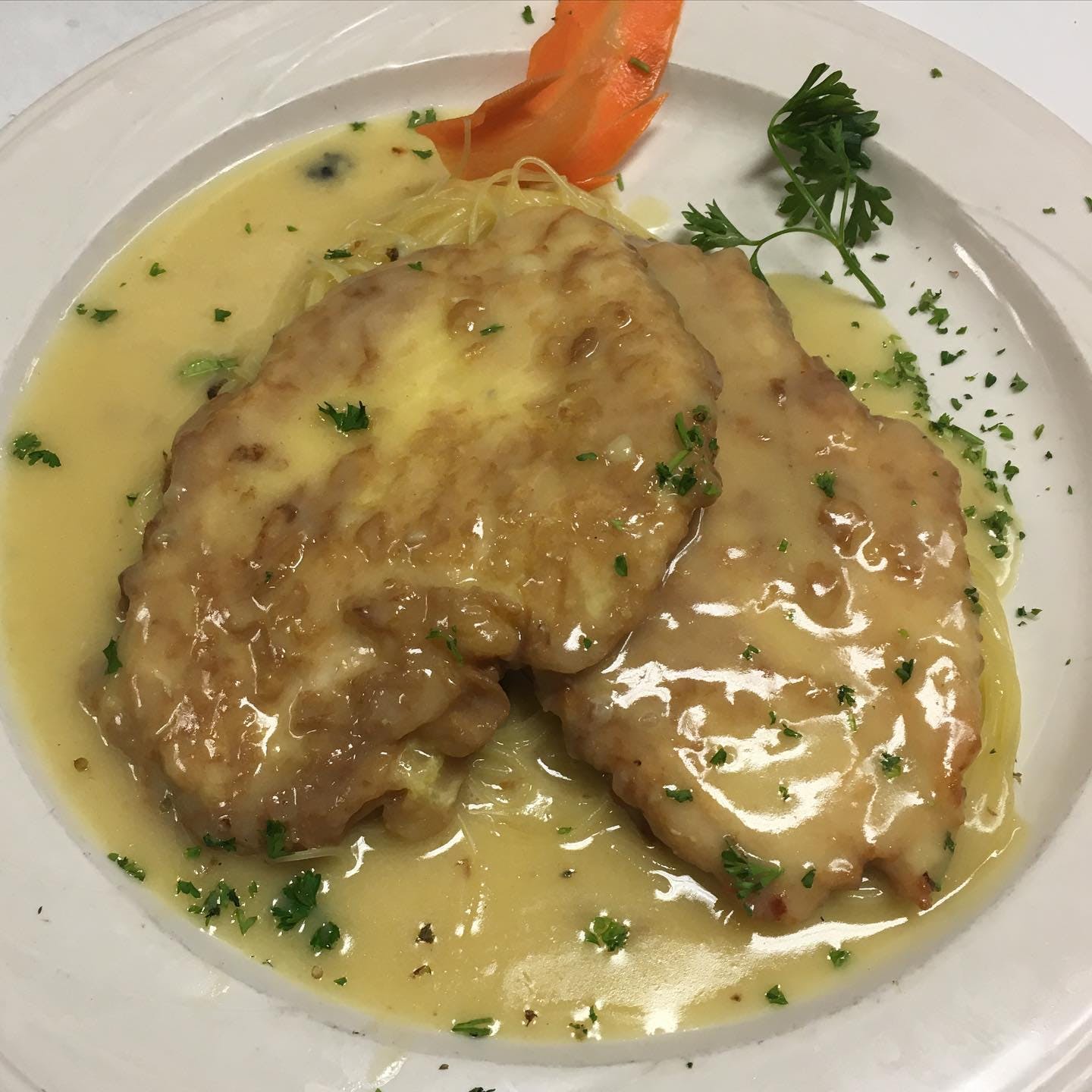 Order Chicken Francese - Chicken food online from Armando's Tuscan Grill store, Rivervale on bringmethat.com
