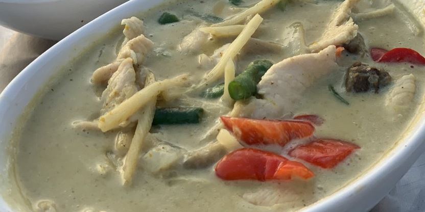 Order Green Curry food online from Sambal store, Irvington on bringmethat.com