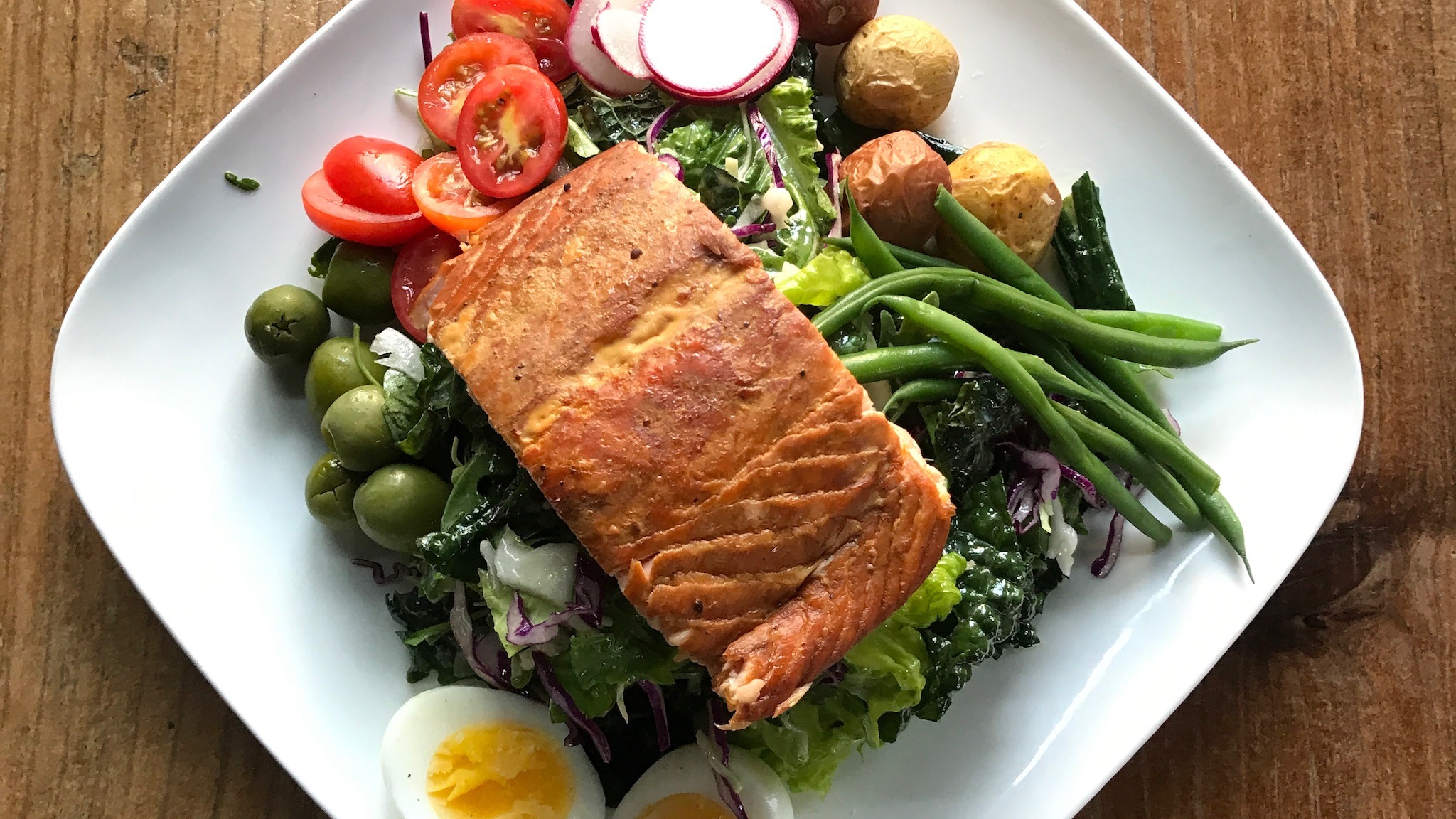 Order Smoked Salmon Nicoise food online from The Monks Kettle store, San Francisco on bringmethat.com