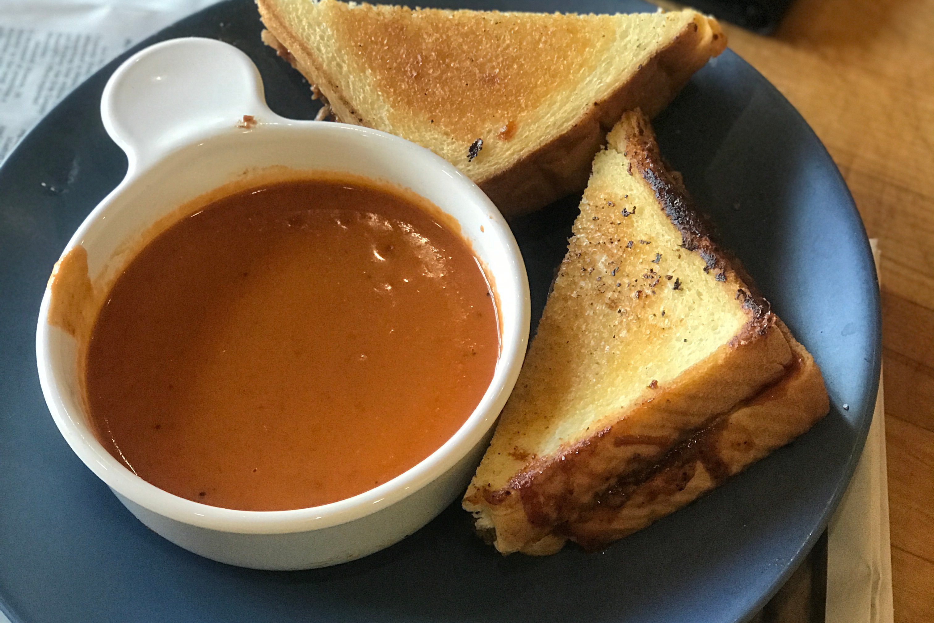 Order Tomato Soup food online from Cheesy Chick store, Williamsville on bringmethat.com
