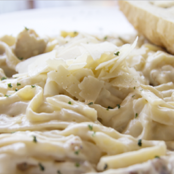 Order Fettuccine Alfredo with Grilled Chicken food online from Rosatis Pizza store, Chicago on bringmethat.com