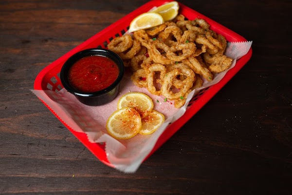 Order Fried Calamari  food online from Primo Brothers Pizza store, Sachse on bringmethat.com