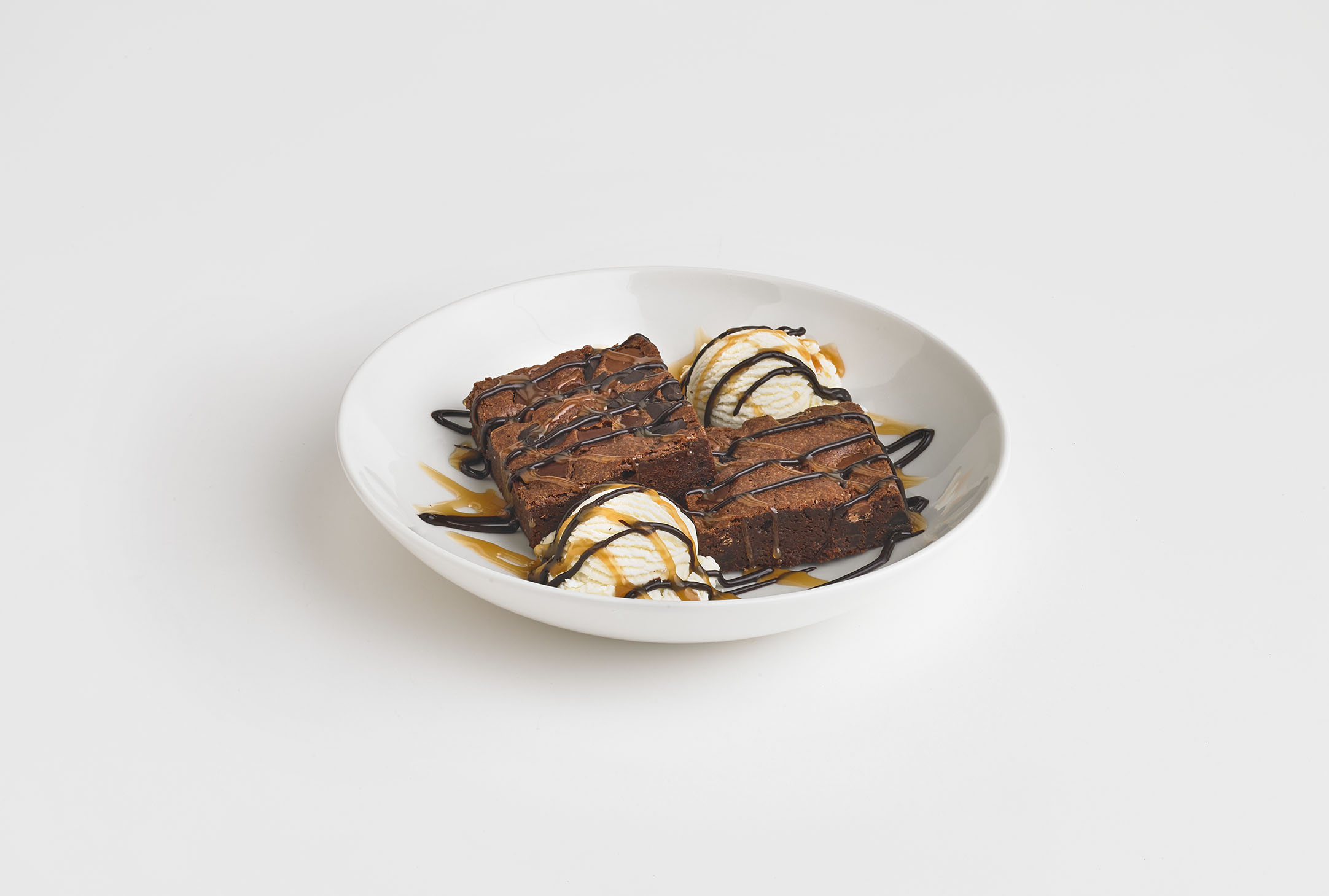 Order Chocolate Brownie Addiction food online from Boston Restaurant & Sports Bar store, Grand Junction on bringmethat.com