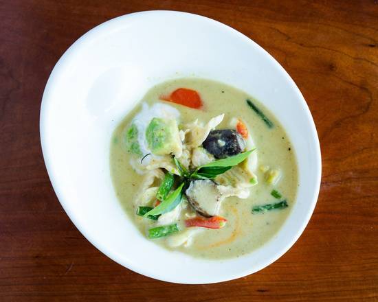 Order Avocado Green Curry food online from City Thai store, Portland on bringmethat.com