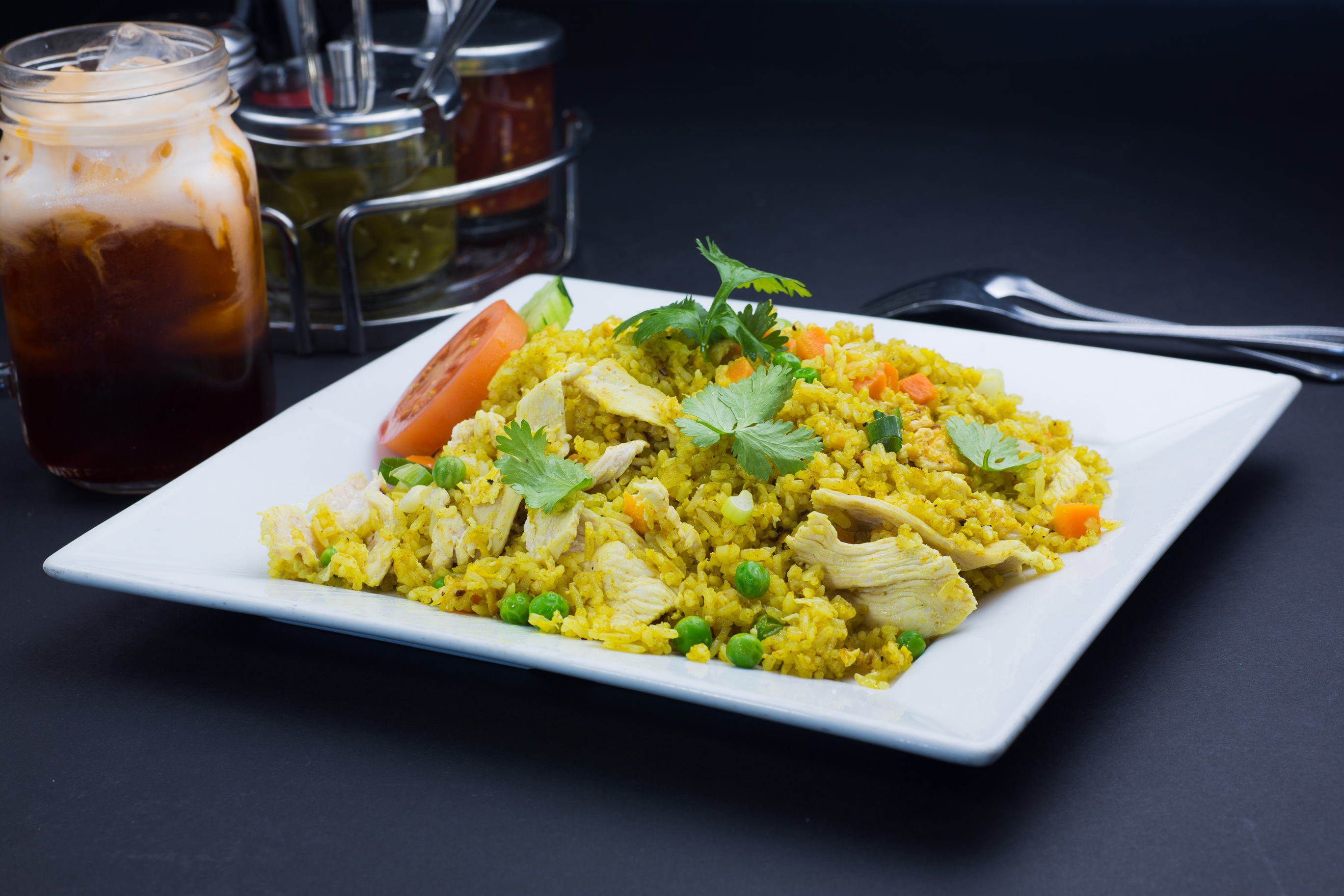 Order 56. Yellow Curry Fried Rice food online from Thai Dishes store, Santa Monica on bringmethat.com