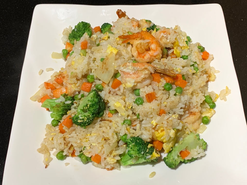 Order Deluxe Shrimp Fried Rice food online from Sushi Too store, Pittsburgh on bringmethat.com