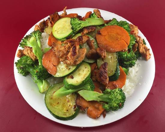 Order 6. Spicy Stir Fry Chicken (No Salad) food online from Michael's Burgers store, Canoga Park on bringmethat.com