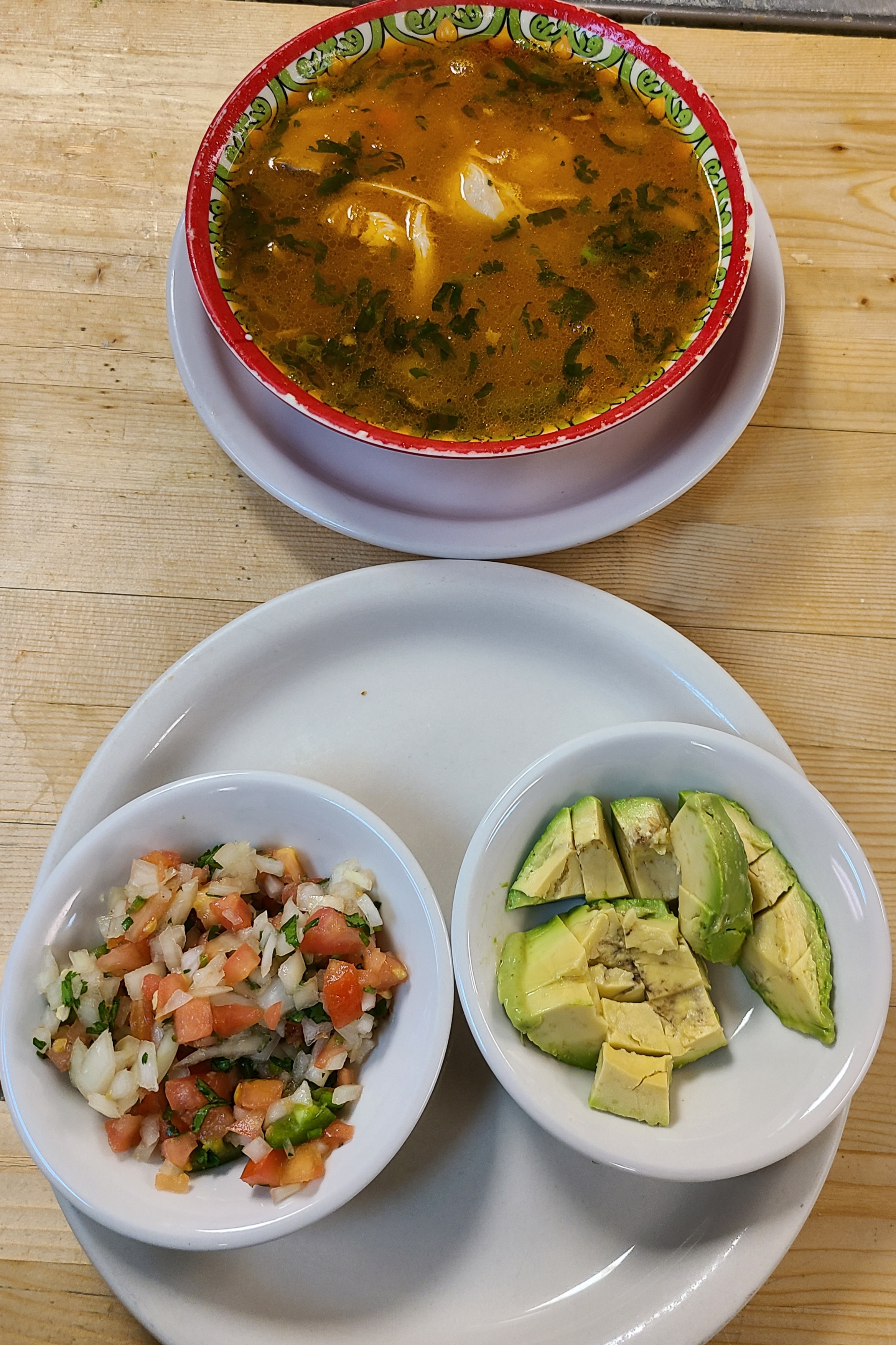 Order 72.  Chicken Soup  food online from El Mariachi Mexican Restaurant Beech Grove store, Beech Grove on bringmethat.com
