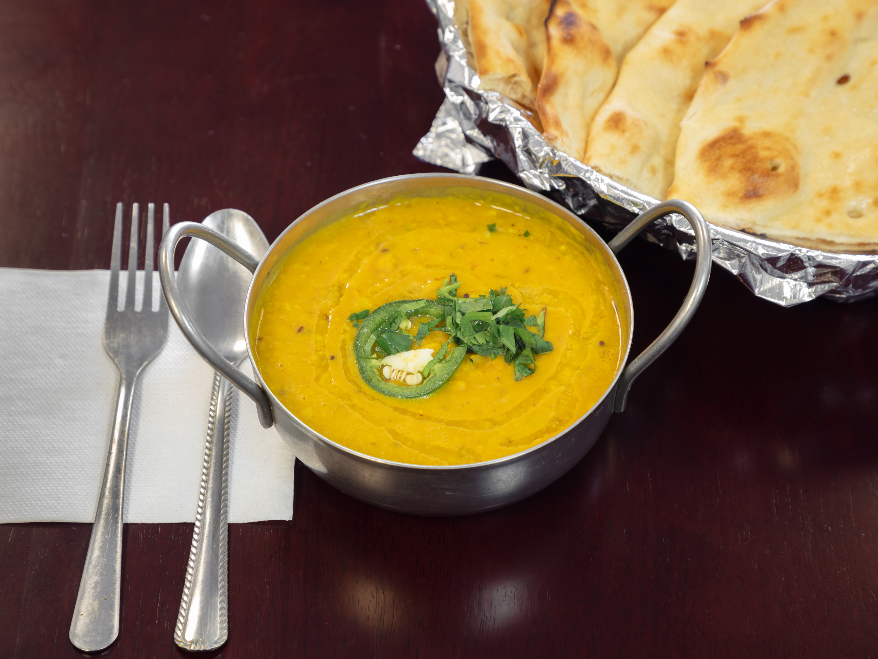 Order Daal Palak food online from Renner Pizza & Grill store, Richardson on bringmethat.com