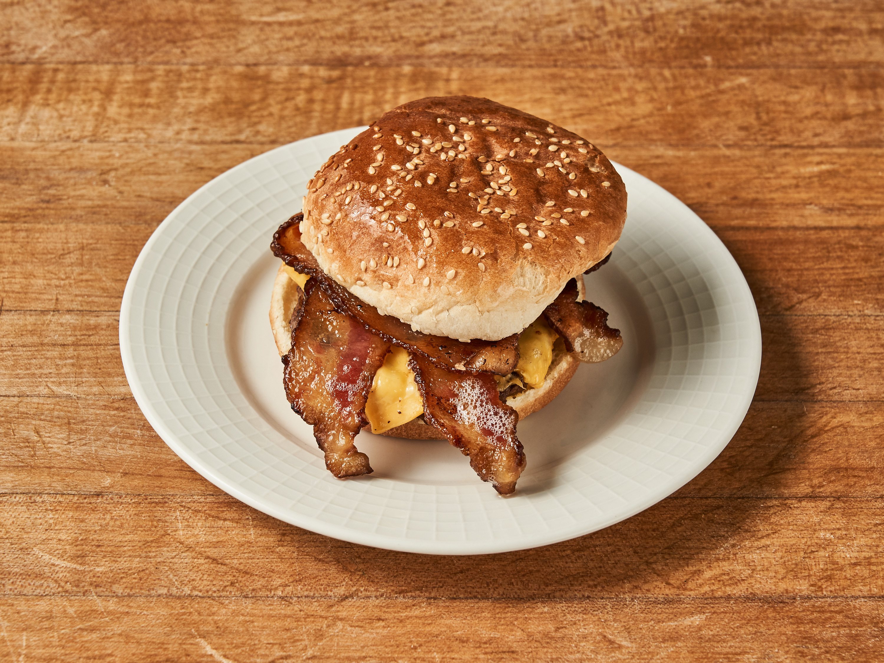 Order Bacon Cheeseburger food online from La Gran Via Bakery store, Brooklyn on bringmethat.com