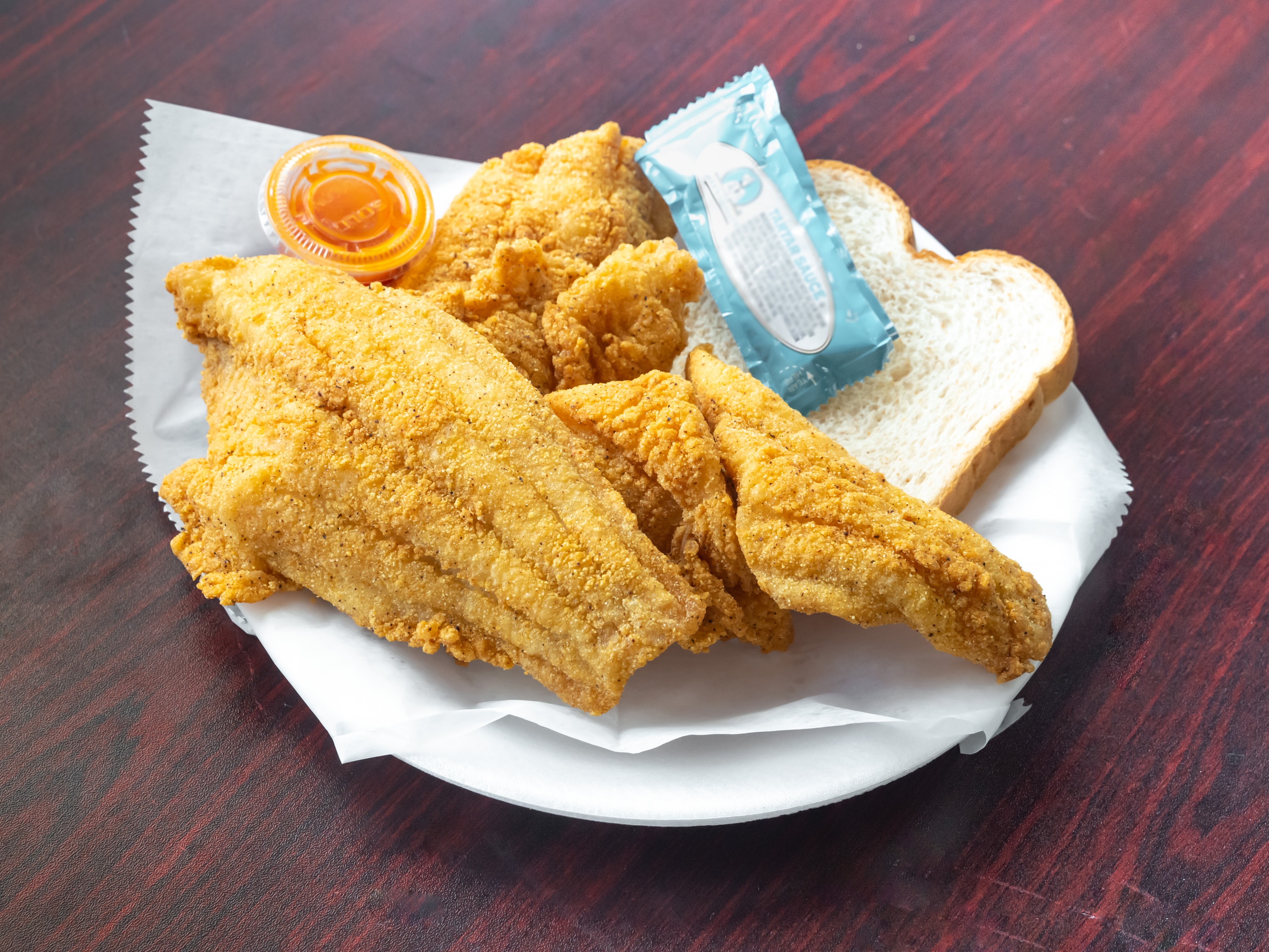 Order 5 Piece Fish Dinner food online from Mr Fish & Chicken store, River Rouge on bringmethat.com