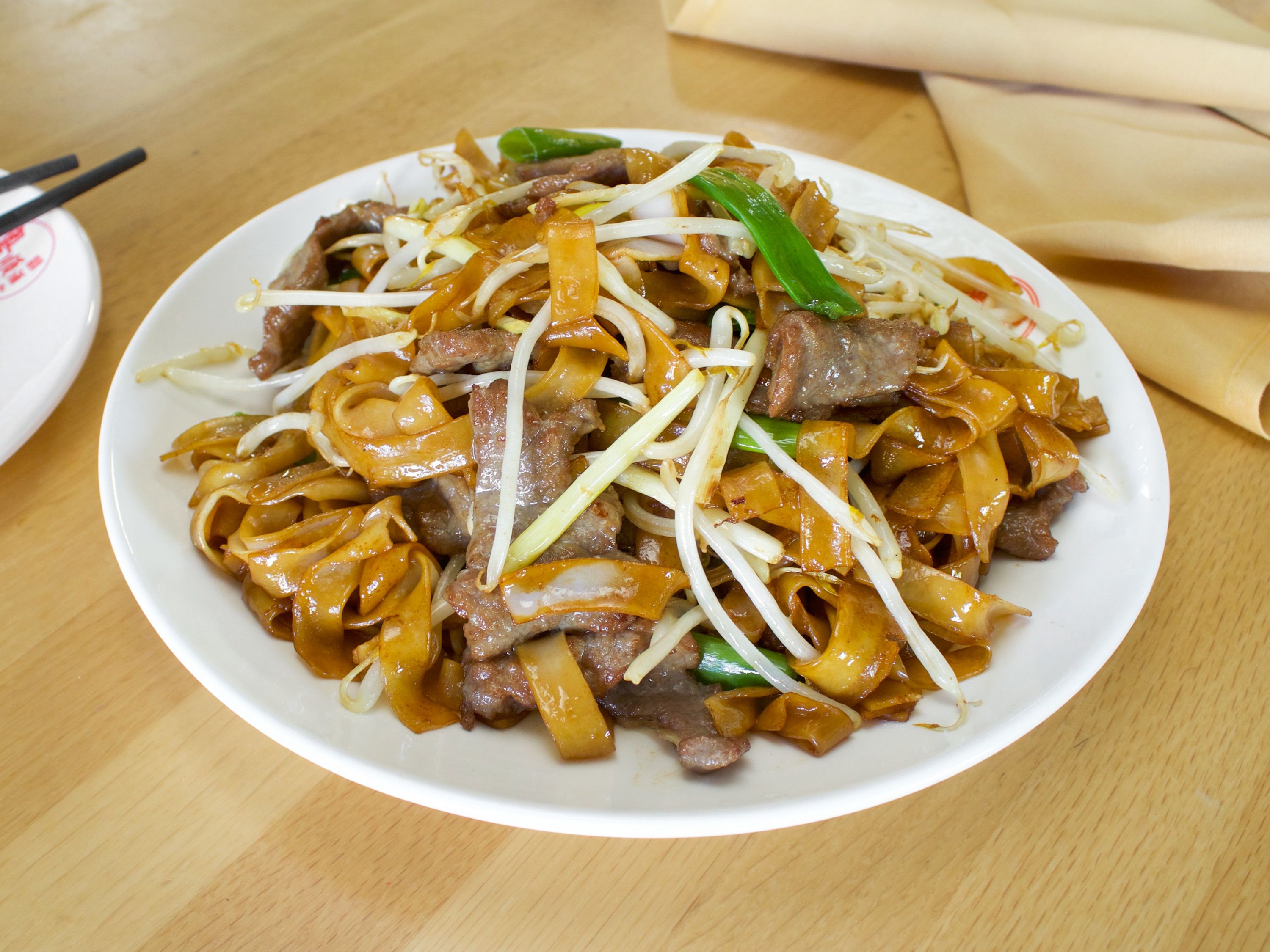 Order Beef Chow Fun Wet Style food online from Well Season store, Davis on bringmethat.com