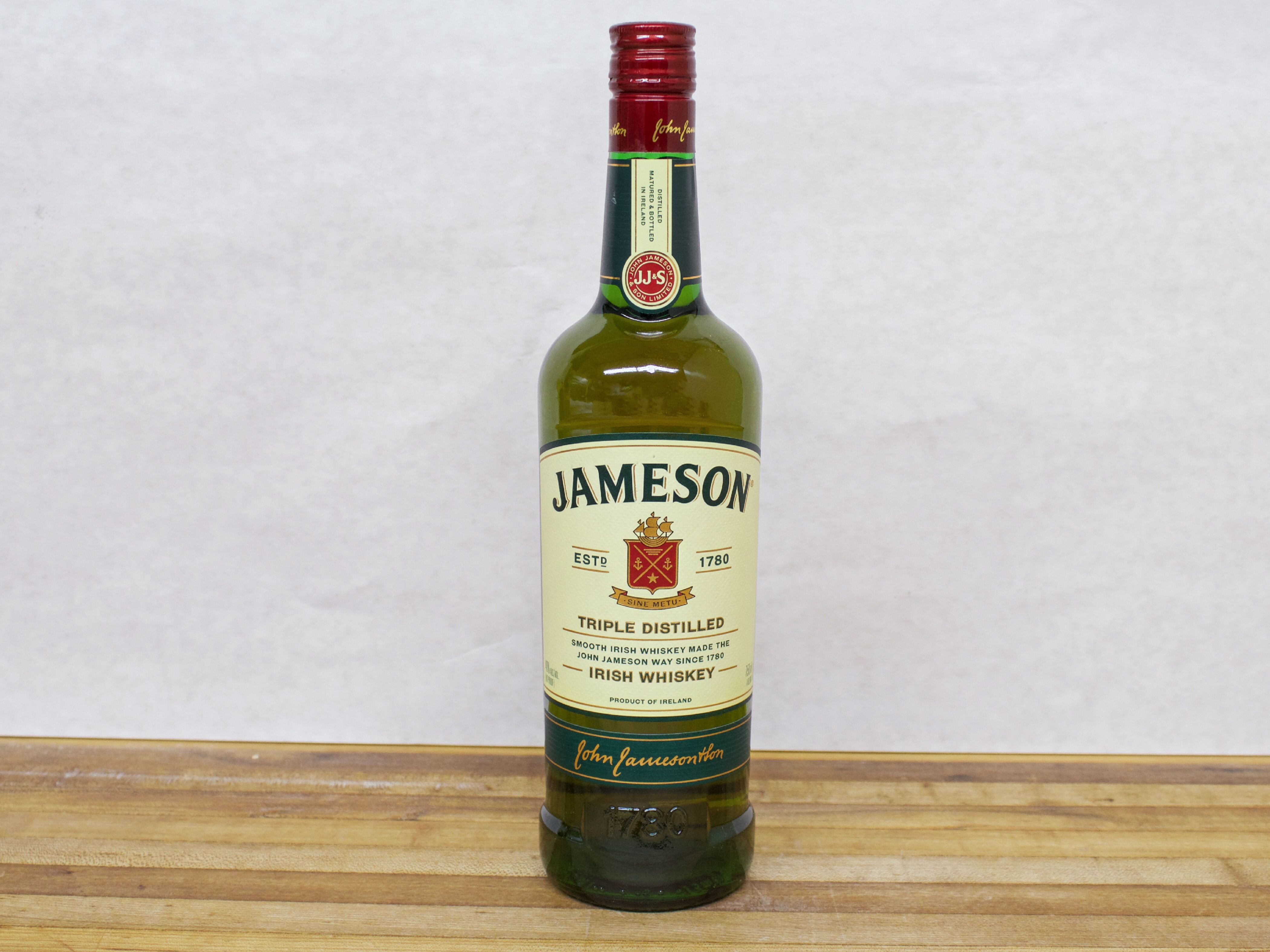 Order Jameson Whiskey food online from Ray Food Center store, Santa Rosa on bringmethat.com