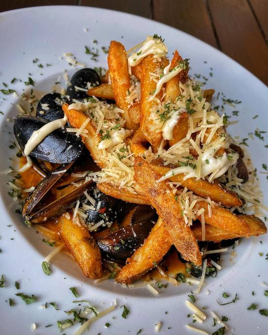 Order MUSSEL FRIES food online from The Dive Skc store, Temple City on bringmethat.com
