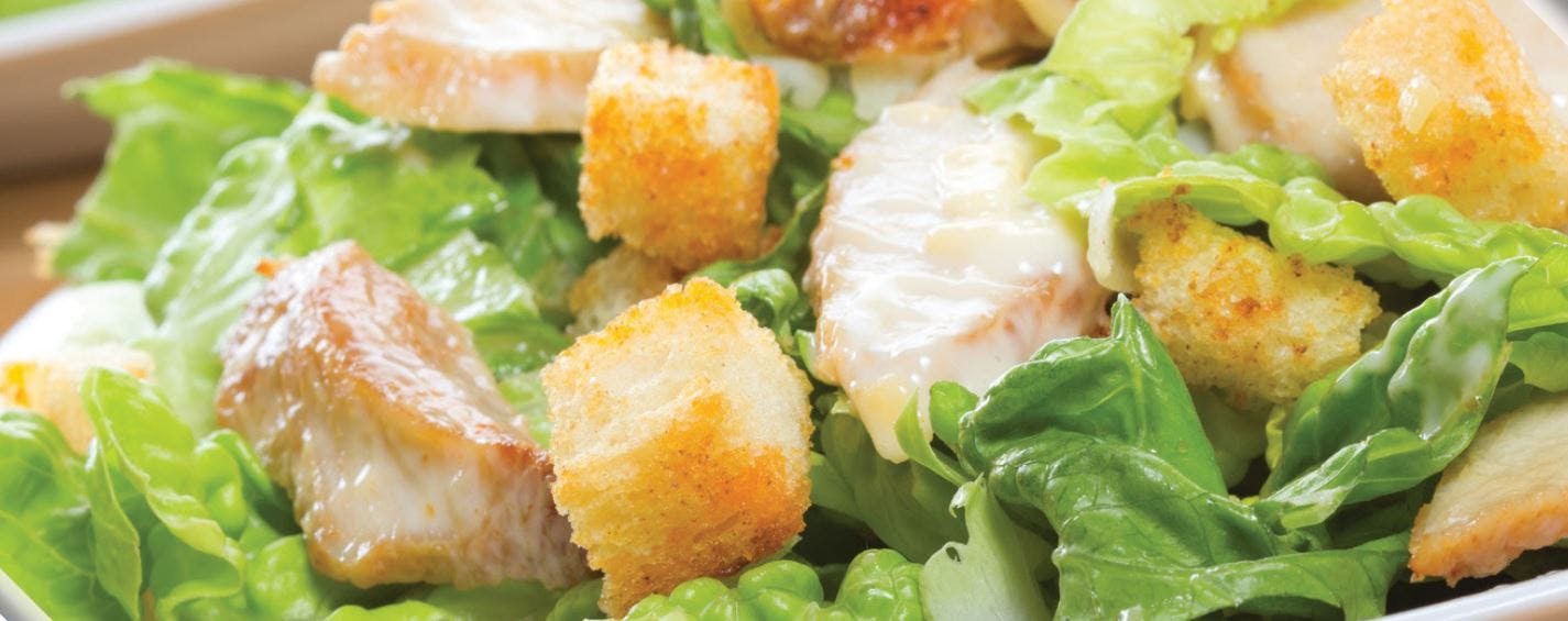 Order Caesar Salad - Large food online from Scotto Pizza store, Berlin on bringmethat.com