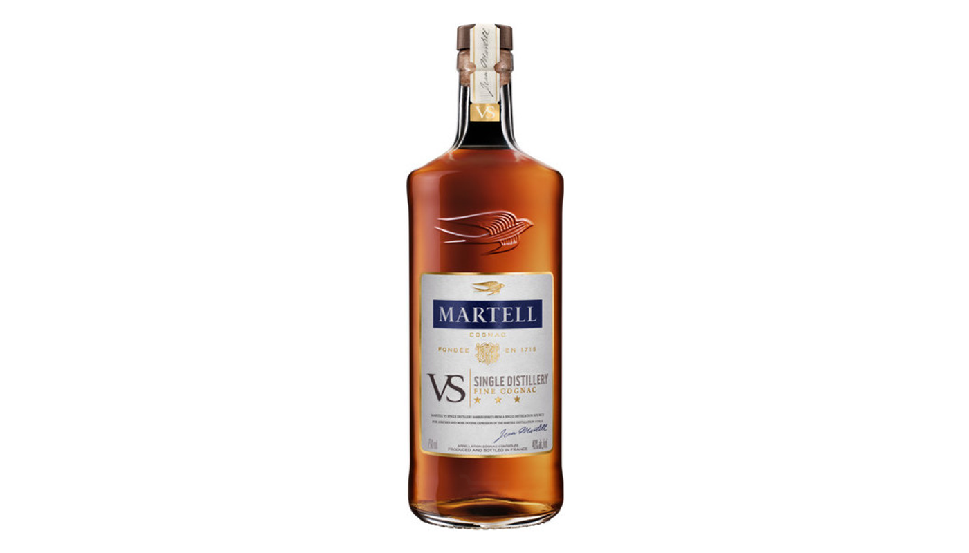 Order Martell V.S. Fine Cognac 750mL food online from Circus Liquor store, Los Angeles on bringmethat.com