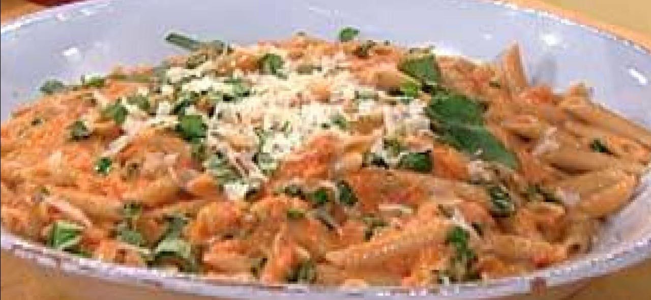Order 5. Penne Florentine Pink - Pasta food online from Bells Pizza Company store, Bellflower on bringmethat.com