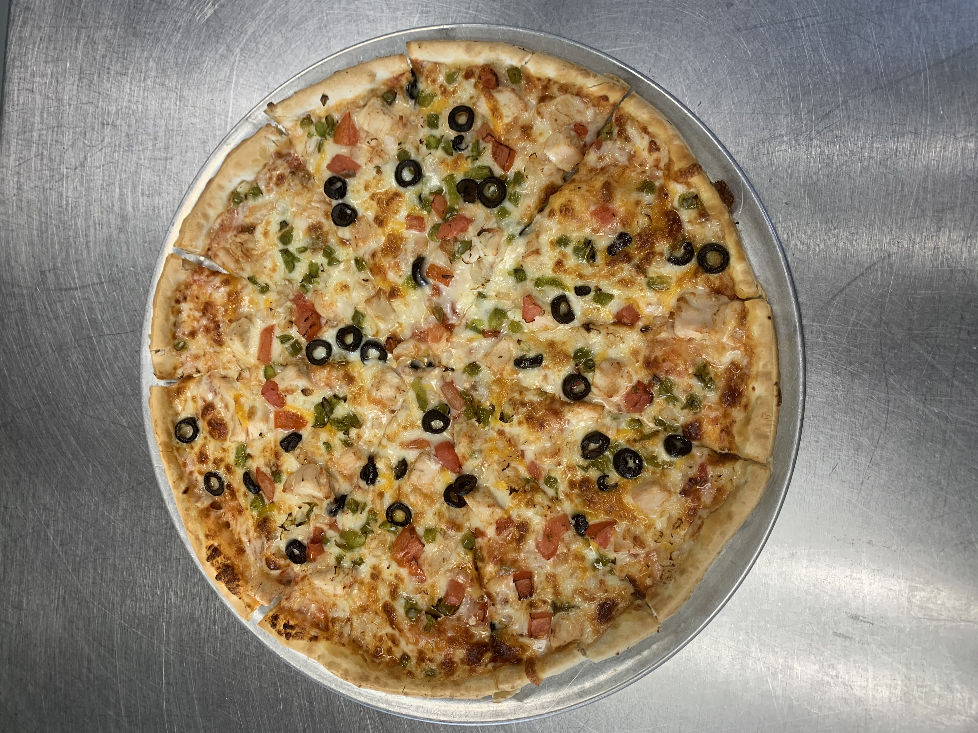 Order Fajita Chicken Pizza food online from In Out Pizza store, Morristown on bringmethat.com