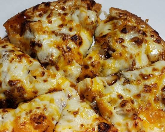 Order BBQ RIB Pizza food online from Geppetto store, Cleveland on bringmethat.com