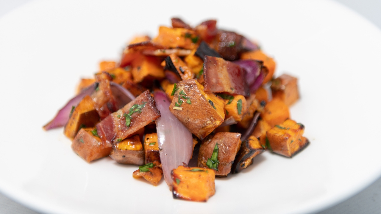 Order Sweet Potato Hash food online from Click Virtual Food Hall store, Houston on bringmethat.com