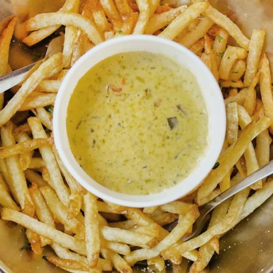 Order Green Chile Queso Fries food online from Hopdoddy Burger Bar store, Tustin on bringmethat.com