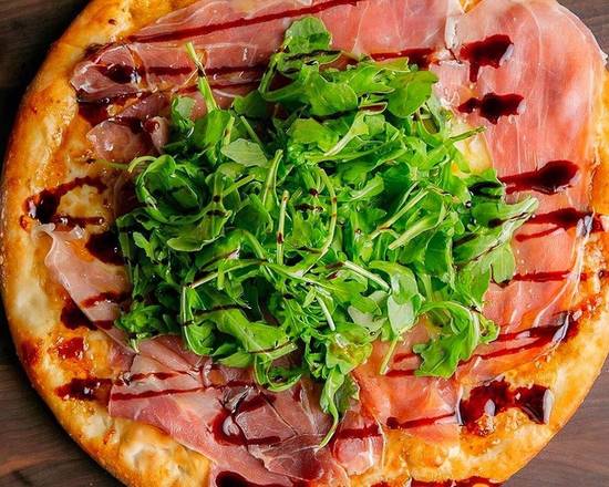 Order 12" Prosciutto & Fig food online from New York Pizzeria store, Houston on bringmethat.com