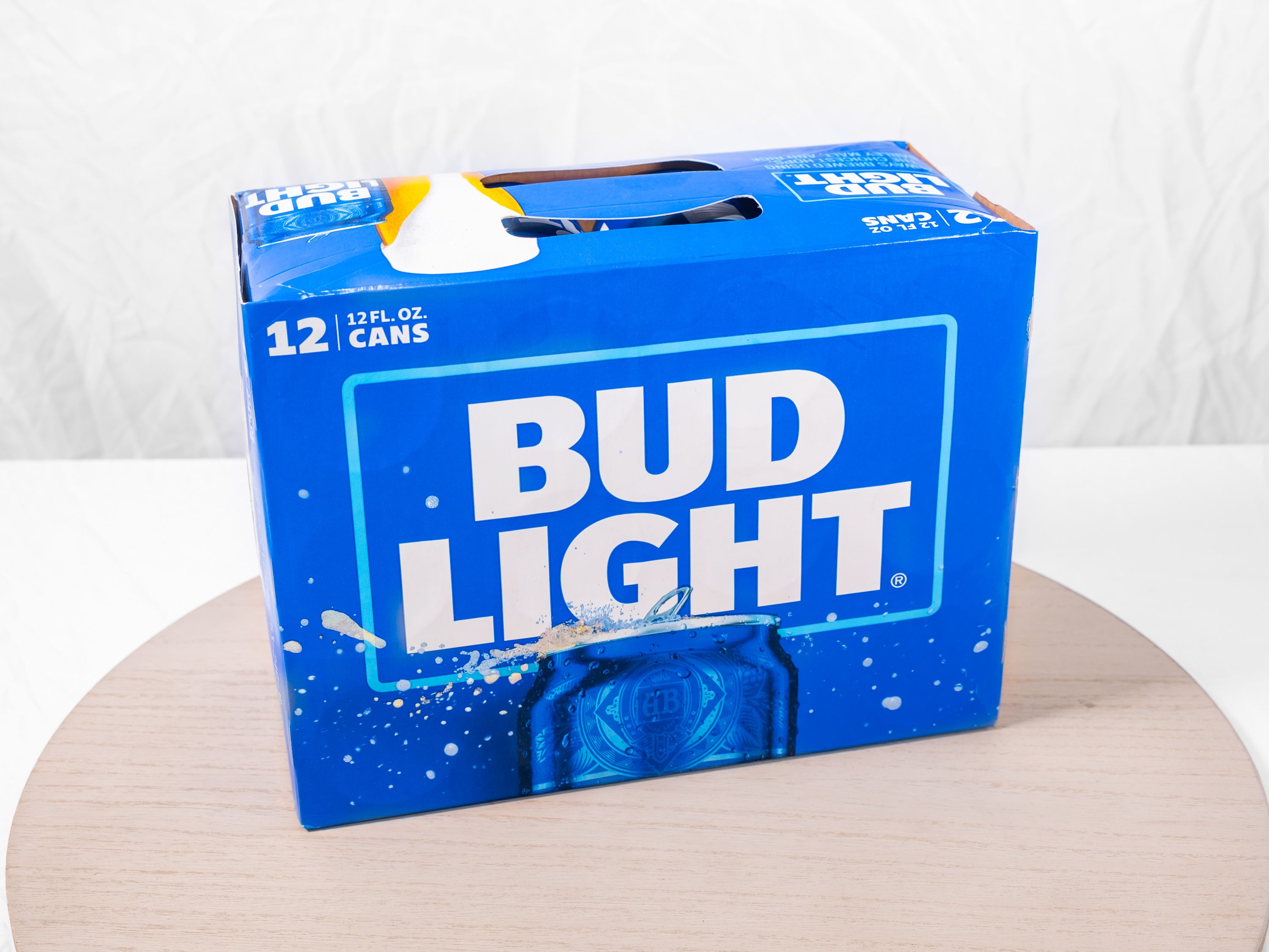 Order 12 Pack of Canned Bud Light food online from M & G Market store, Highland on bringmethat.com