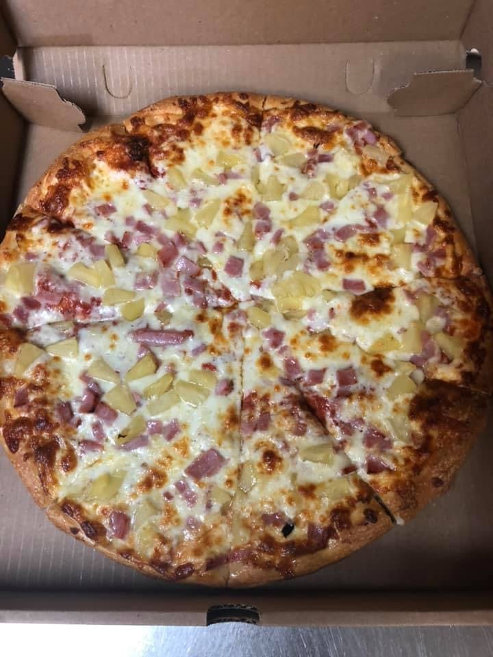Order Hawaiian Pizza - Small 10'' food online from Emely's Pizza Restaurant store, North Franklin on bringmethat.com