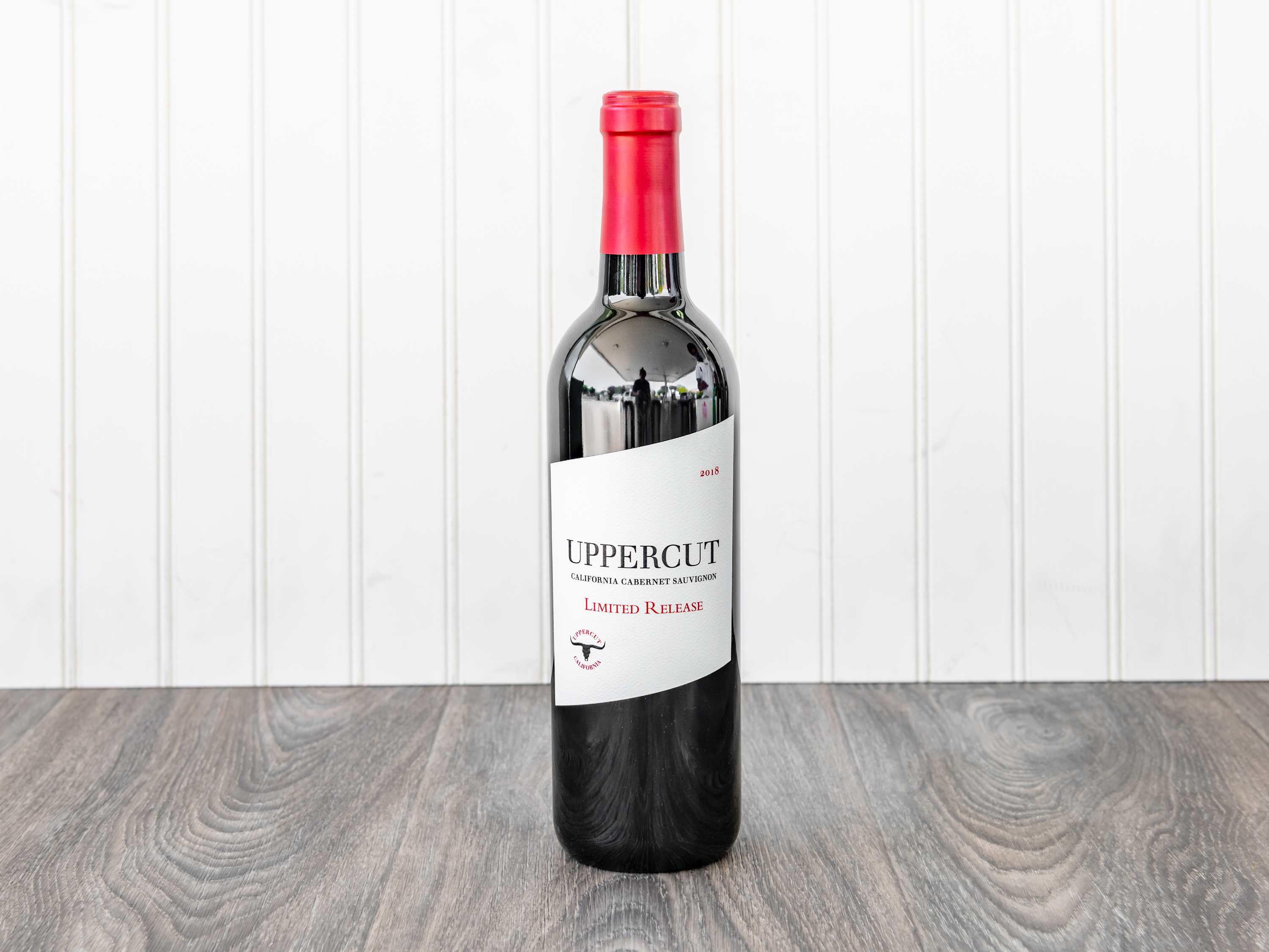 Order Upper Cut  Red Wine 750 ml Bottle food online from Chevron store, Castro Valley on bringmethat.com