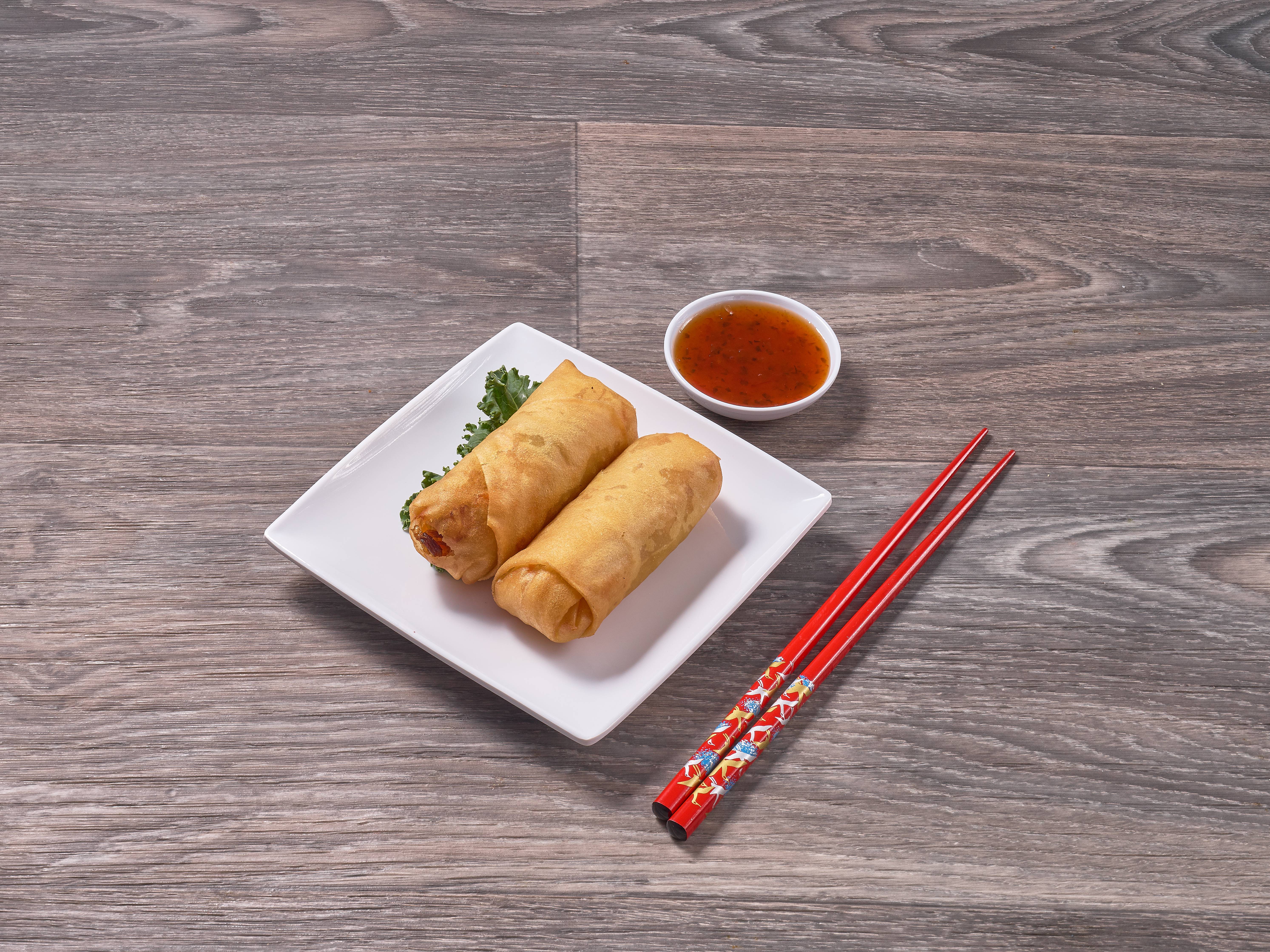 Order 101. 2 Vegetable Spring Roll food online from Chopsticks Express store, Springfield on bringmethat.com