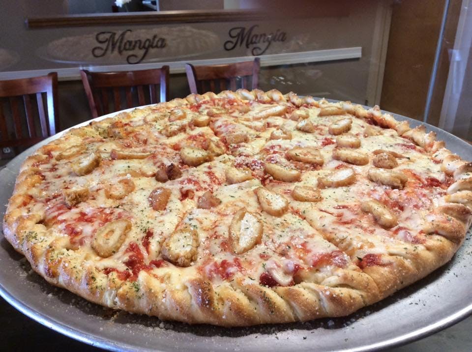 Order Chicken Parmigiana Pizza - Small 10" food online from Spanky & Louches Pizzeria Restaurant store, Norristown on bringmethat.com