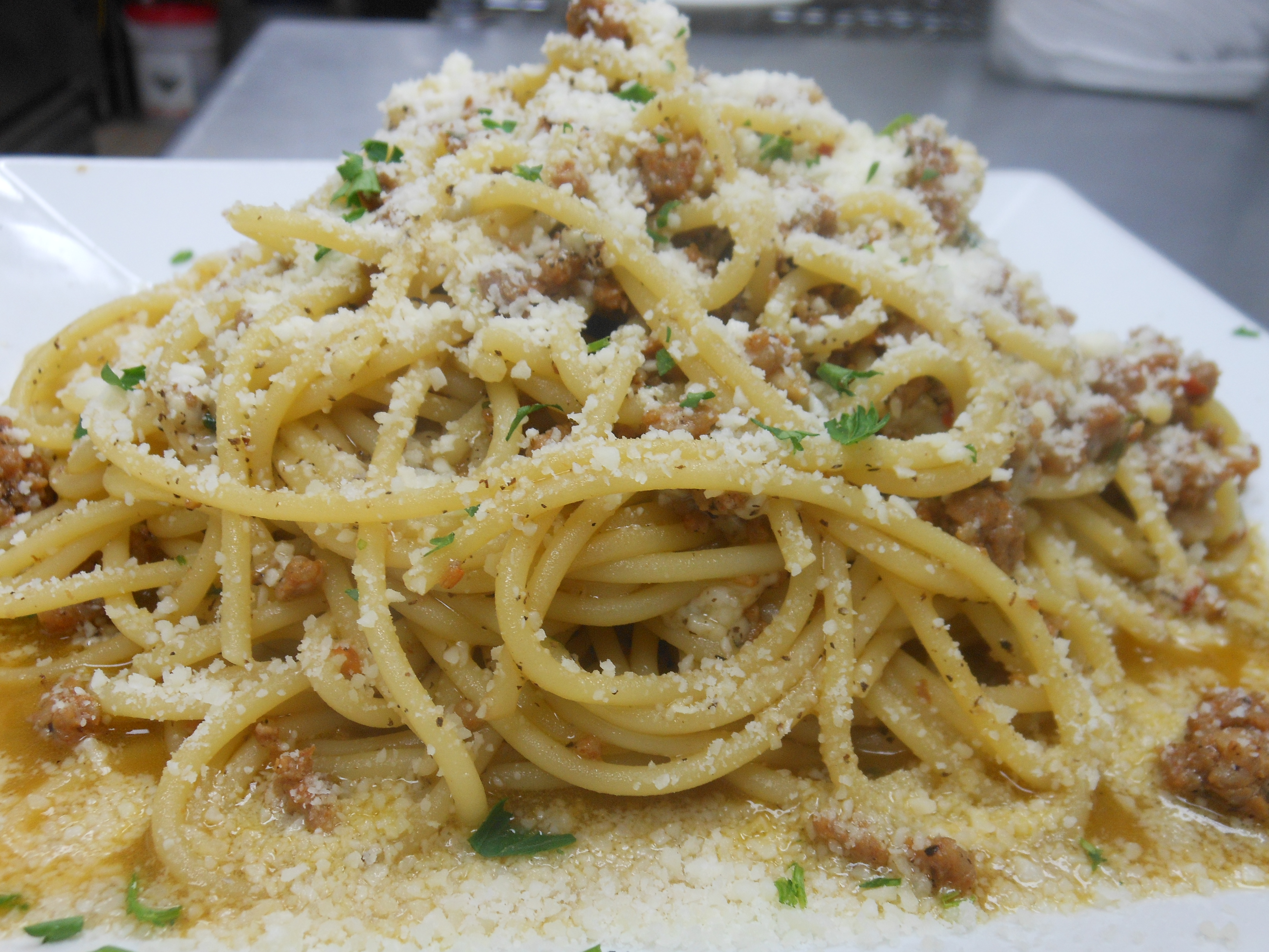 Order Spaghetti Cacio e Pepe food online from Tuscan hills store, Forest Hills on bringmethat.com