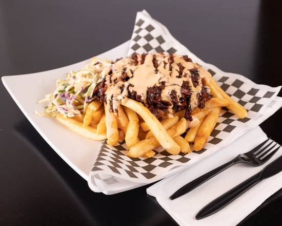 Order Bbq pulled pork fries food online from Wings Empire store, Anaheim on bringmethat.com