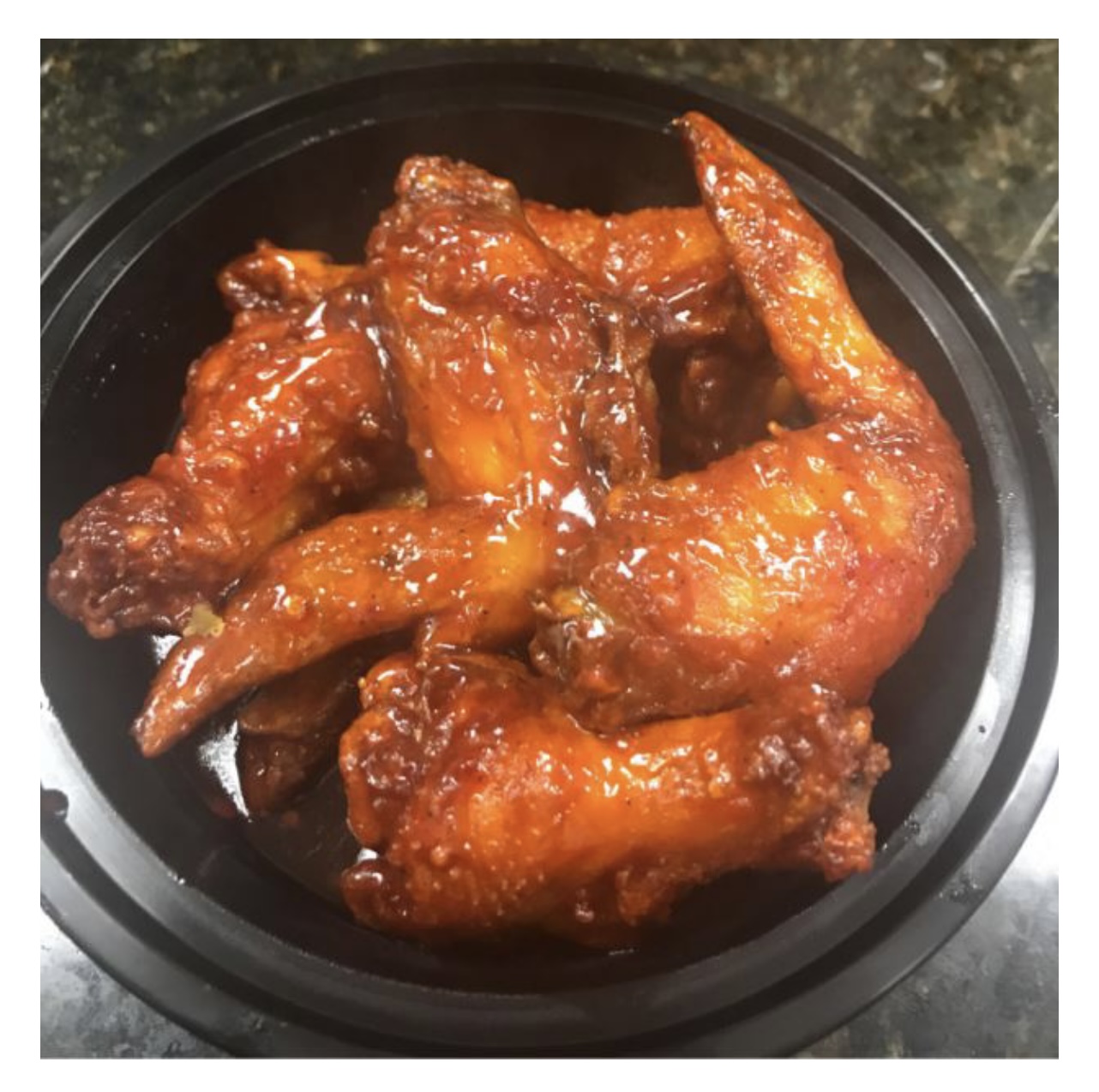 Order 6 Pieces Buffalo Chicken Wings Buffalo鸡翅 food online from China Star store, Blue Bell on bringmethat.com