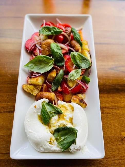 Order Panzanella* food online from Tono Pizzeria + Cheesesteaks store, Saint Paul on bringmethat.com