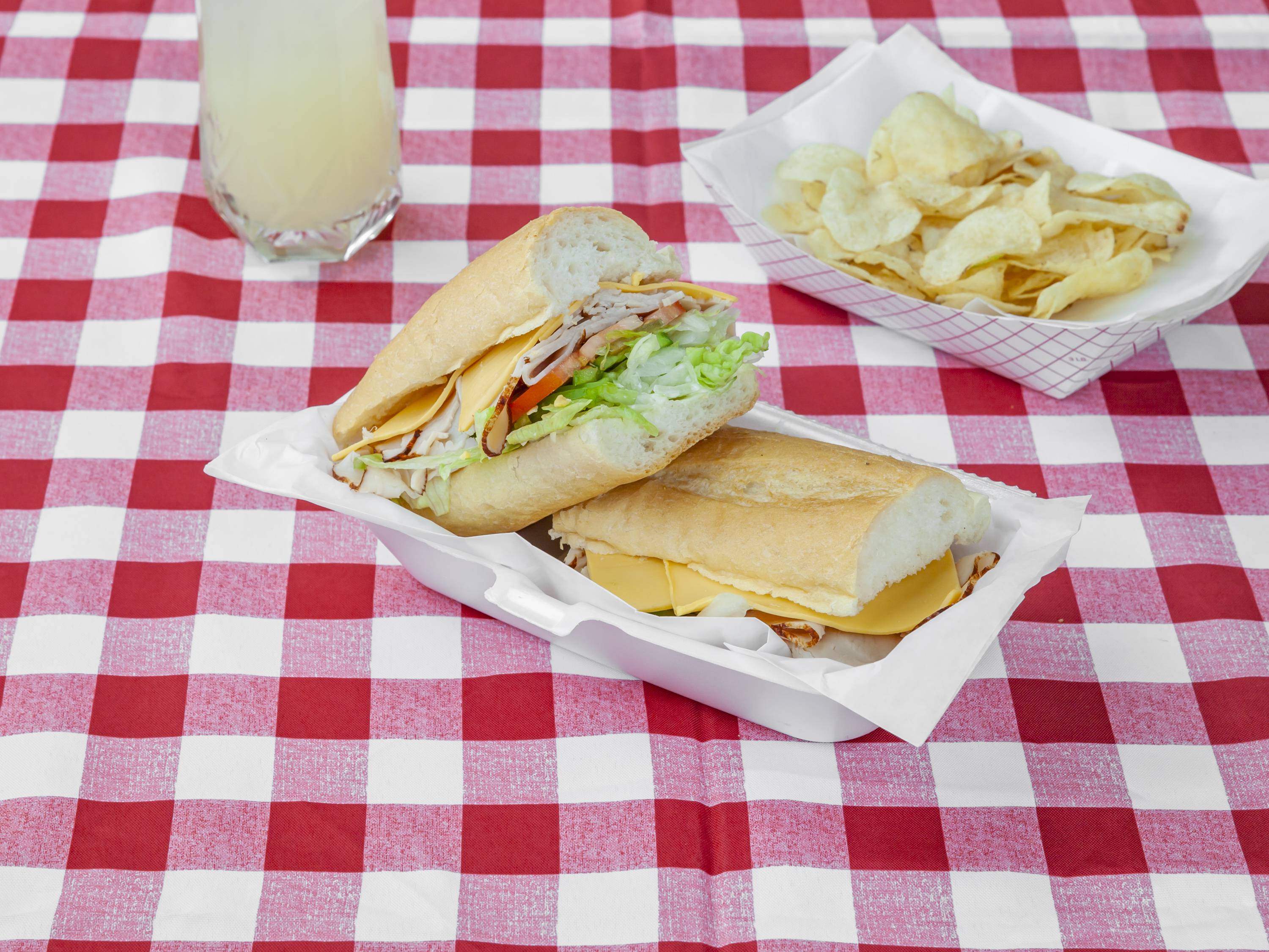 Order Turkey Breast Sub food online from Bob-O-Rino's Subs store, Chicago on bringmethat.com