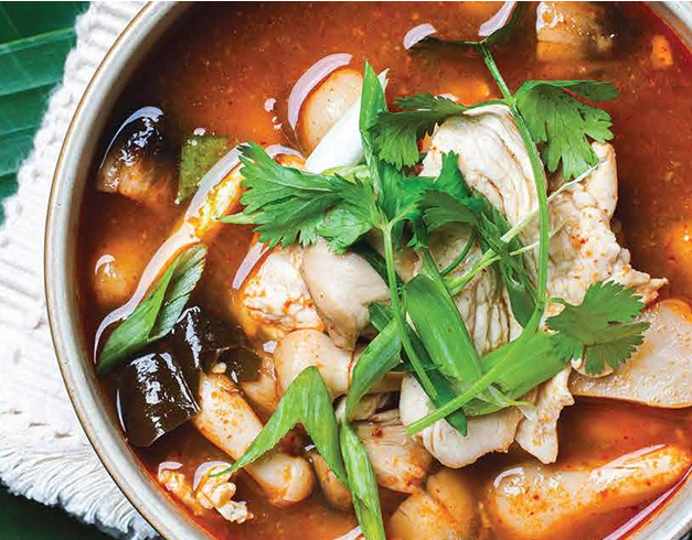 Order Tom Yum Soup with Chicken food online from Bai Tong Thai Restaurant store, Issaquah on bringmethat.com