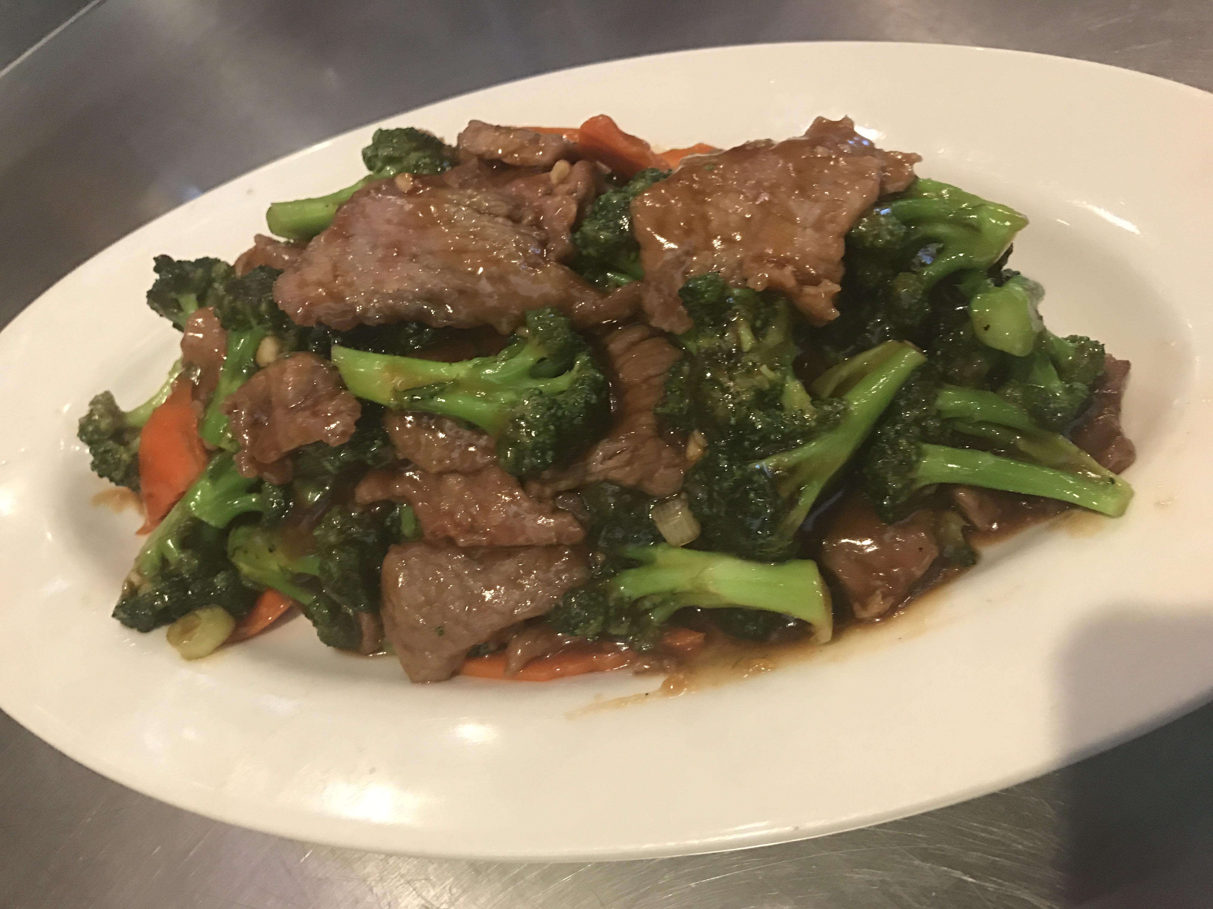 Order Beef Broccoli food online from Orient Sushi Grill store, Gilbert on bringmethat.com