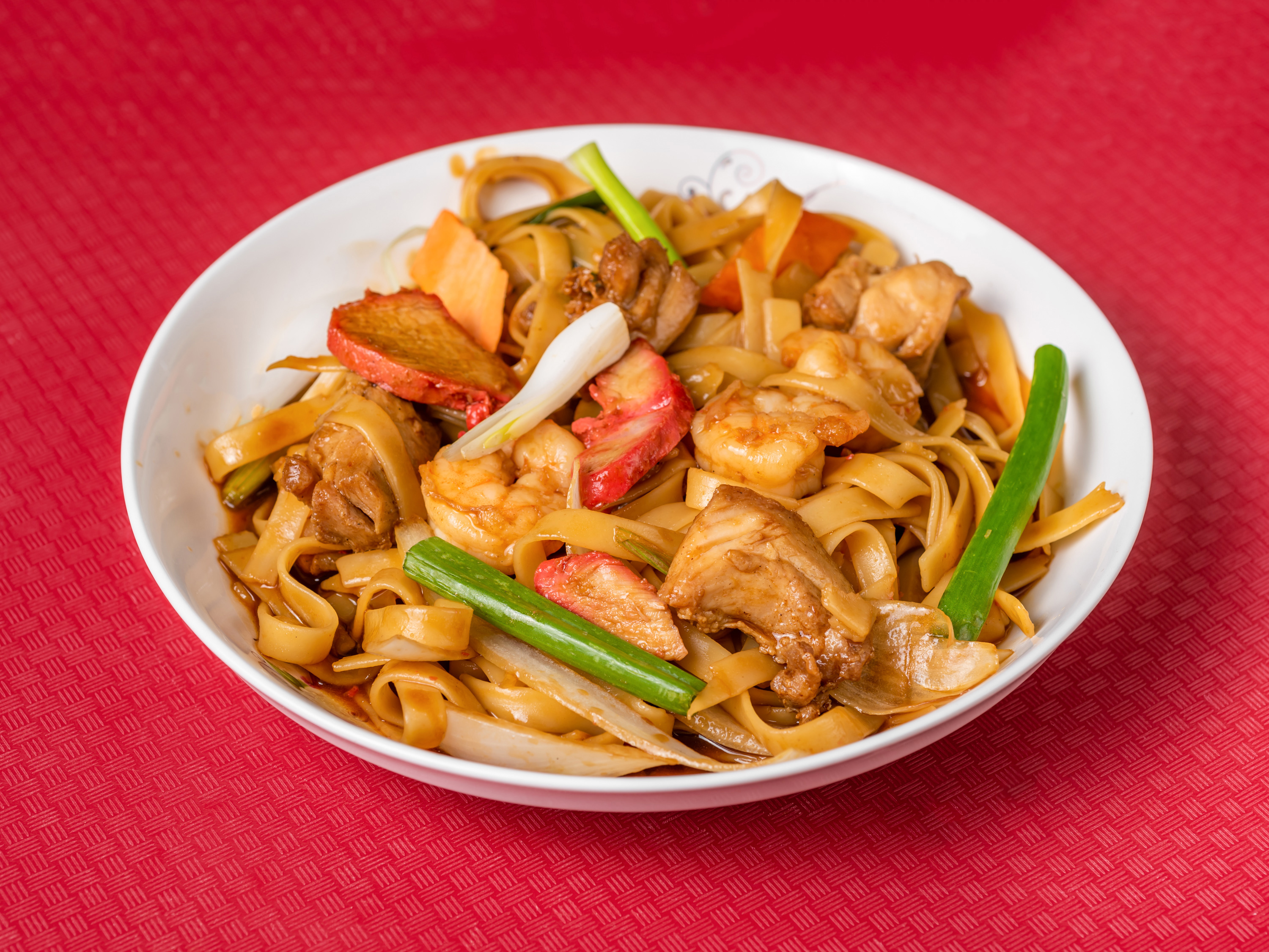 Order L5. Combonation Lo Mein food online from Dynasty Chinese Food Delivery-take Out store, Lafayette on bringmethat.com