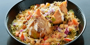 Order Samosa Chaat food online from Tiffin store, Wynnewood on bringmethat.com
