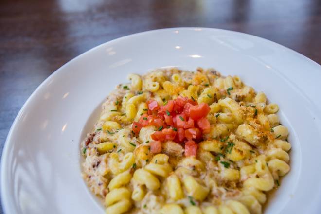 Order Crab Mac & Cheese food online from Twigs Bistro And Martini Bar store, Spokane on bringmethat.com