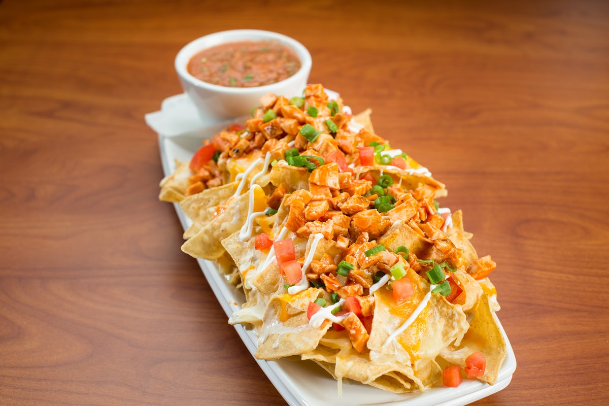 Order Buffalo Chicken Nachos food online from Native Grill & Wings store, Tempe on bringmethat.com