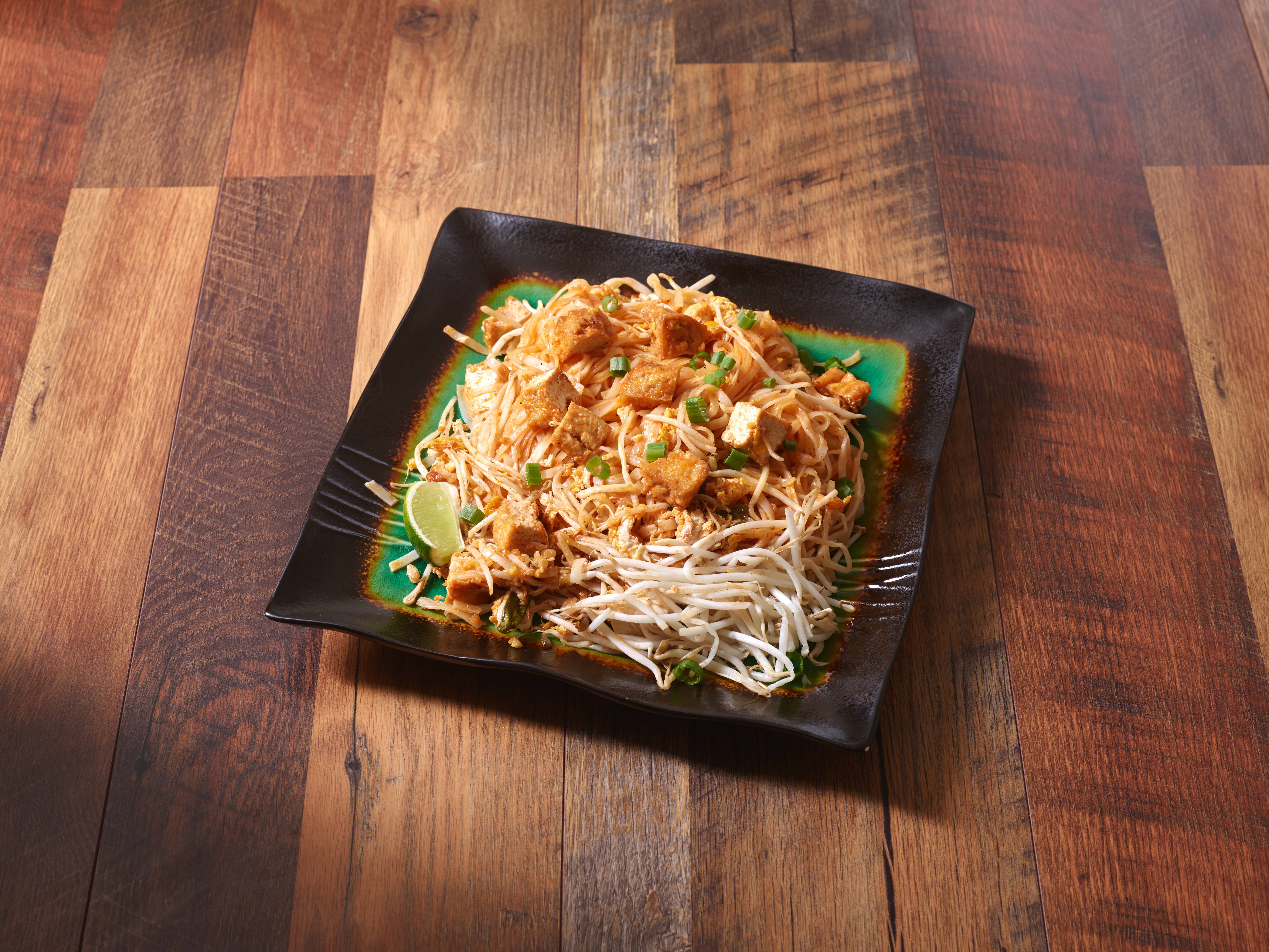Order 44. Pad Thai food online from Bangkok Thai Bar-B-Que store, Glendale on bringmethat.com