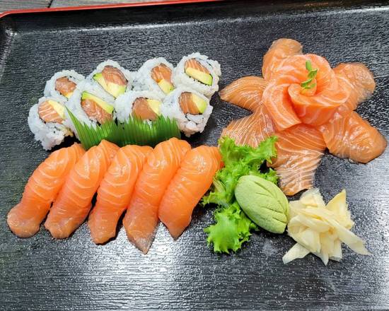 Order Salmon sushi & sashimi combo food online from Haru Hana store, Palisades Park on bringmethat.com