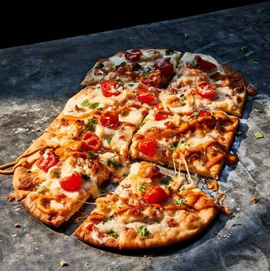 Order Chipotle Chicken & Bacon Flatbread Pizza food online from Panera© store, Atlanta on bringmethat.com
