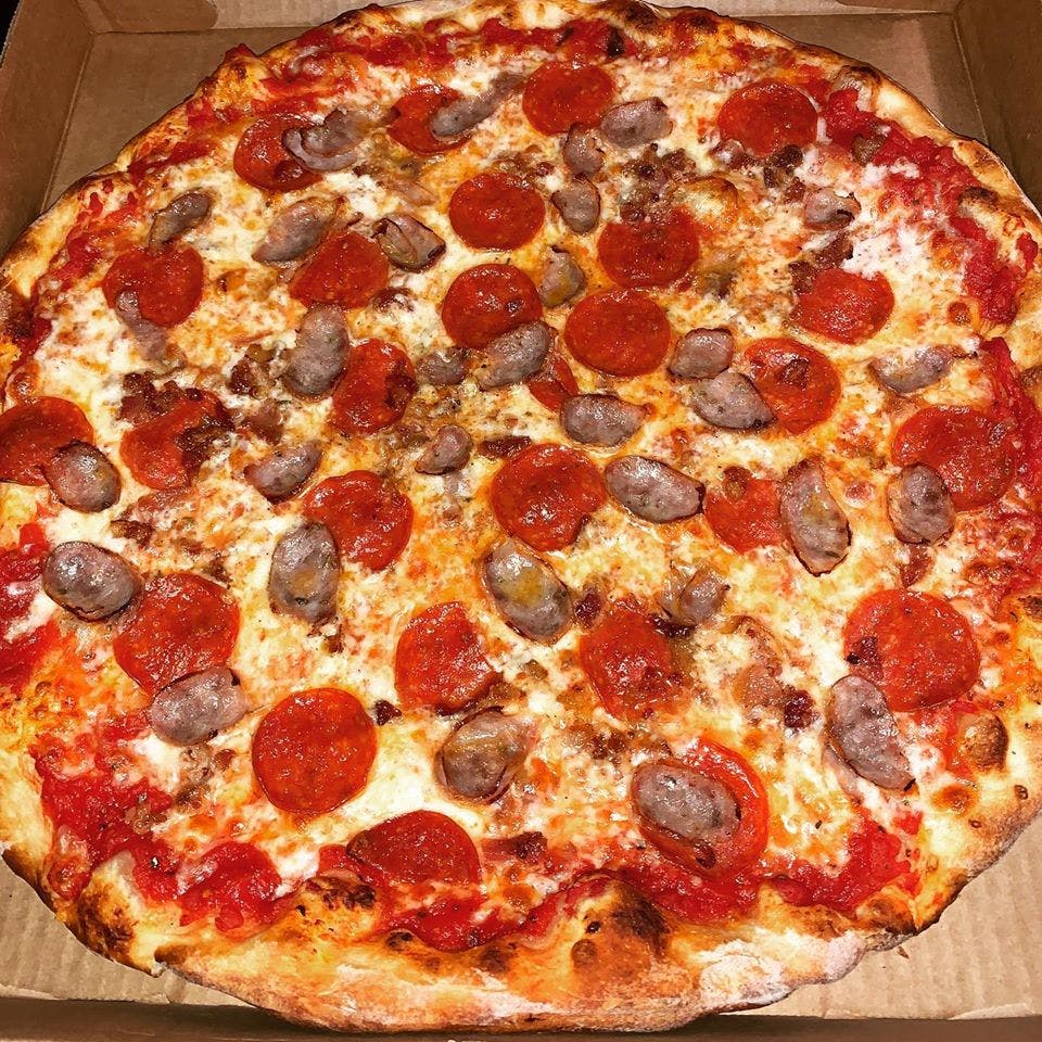 Order Meat Lover's Pizza - Personal 10'' (6 Slices) food online from Pizza Grill store, Hastings On Hudson on bringmethat.com